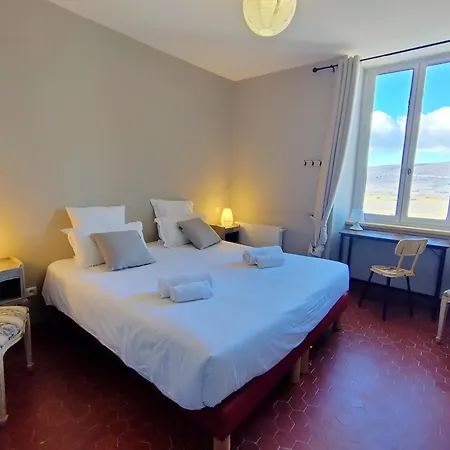 Hotel Le Nesk Ventoux - 3*
