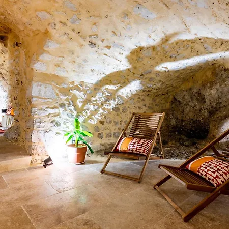 Le Nesk Ventoux - Hotel Sault-de-Vaucluse